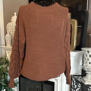 Elegant Cable Knit Sweater in Rich Brown